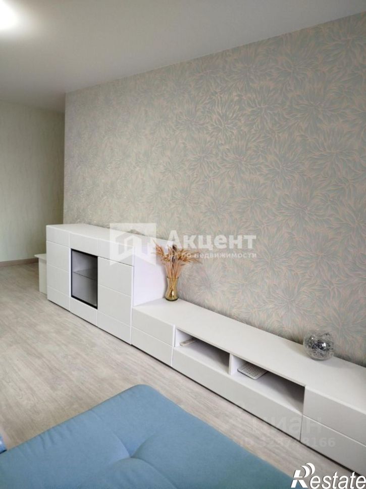 3-комн квартира улица Окуловой, 74А,  д. 74А