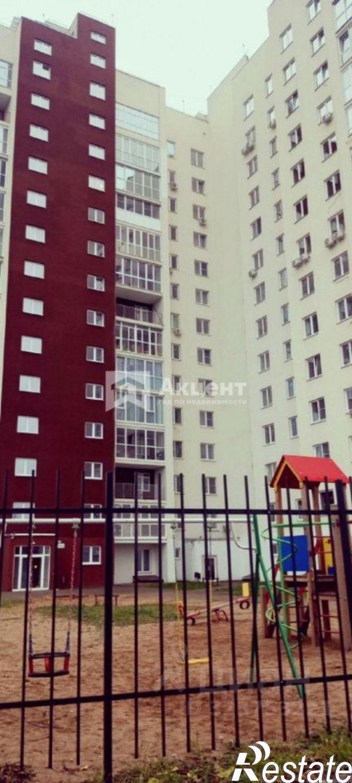 3-комн квартира улица Сарментовой, 11,  д. 11