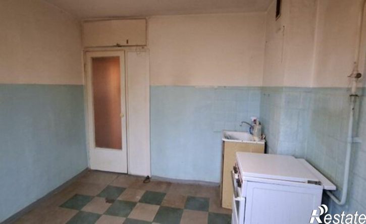 2-комн квартира улица Красных Зорь, 51,  д. 51