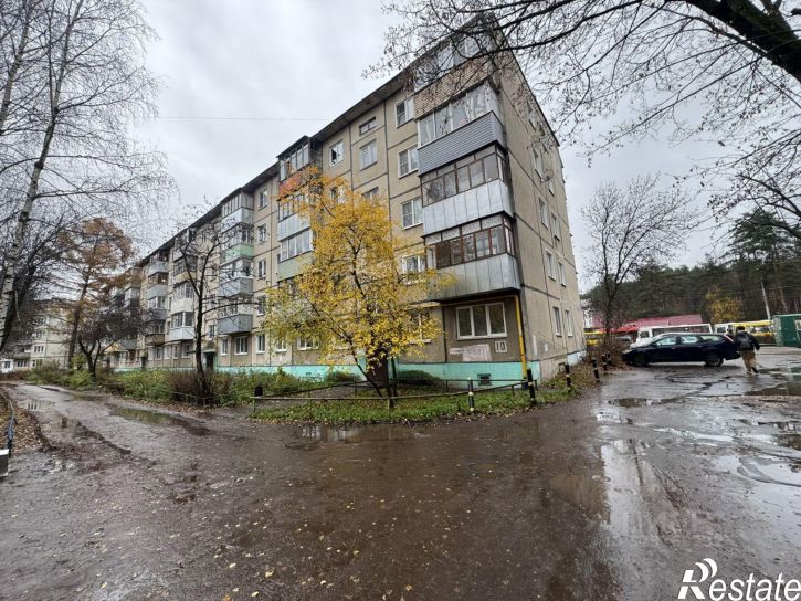 1-комн квартира улица Любимова, 10,  д. 10