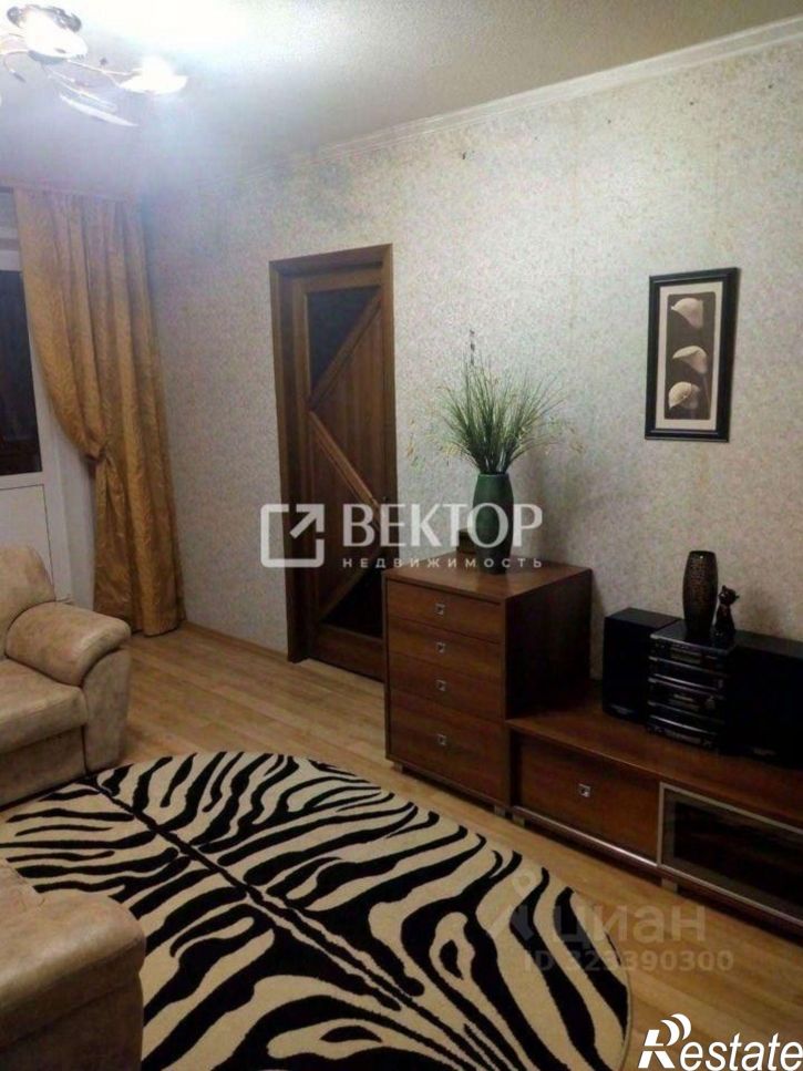 3-комн квартира ул Калинцева, 31,  д. 31