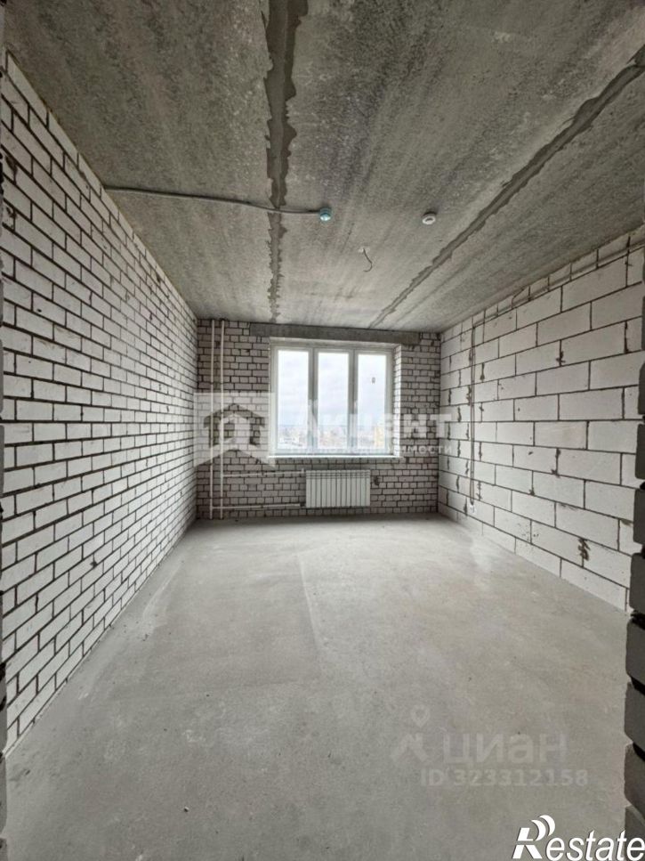 3-комн квартира улица Красных Зорь, 8,  д. 8