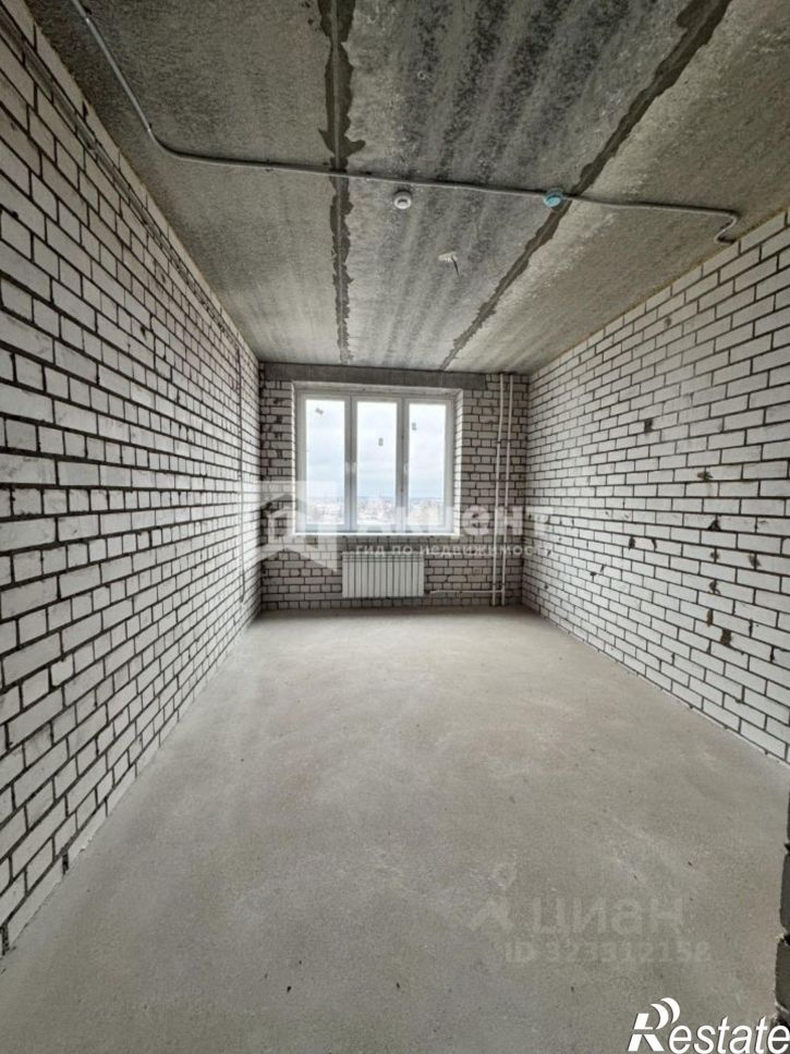 3-комн квартира улица Красных Зорь, 8,  д. 8