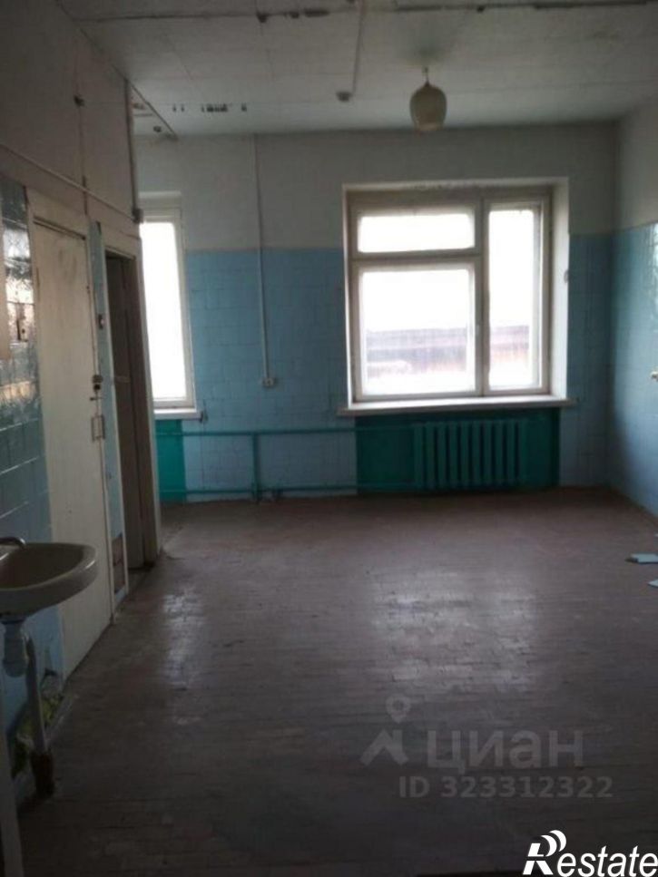 Отдельное здание Продольная улица, 1,  д. 1