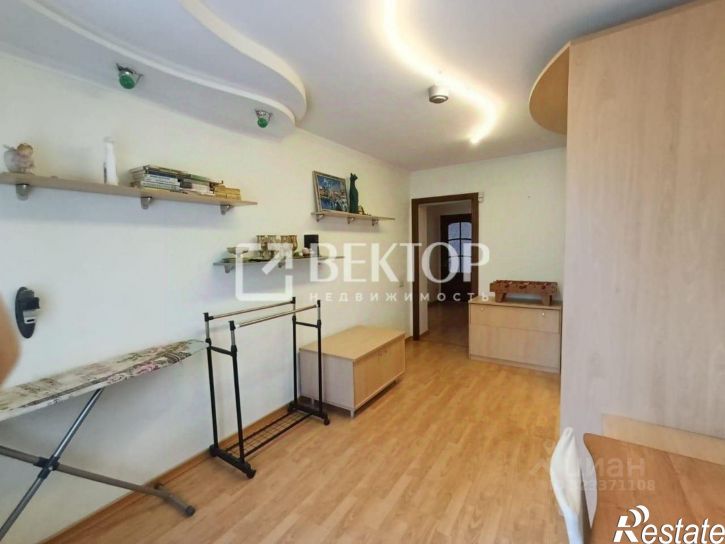 3-комн квартира улица Карла Маркса, 34,  д. 34
