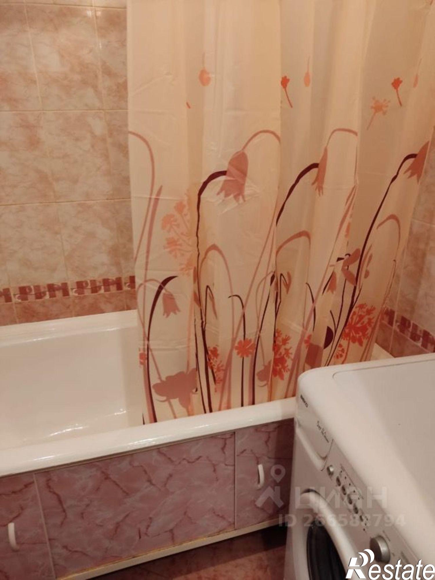 Сдать квартиру за 18 000 рублей на улица Поэта Майорова, 16