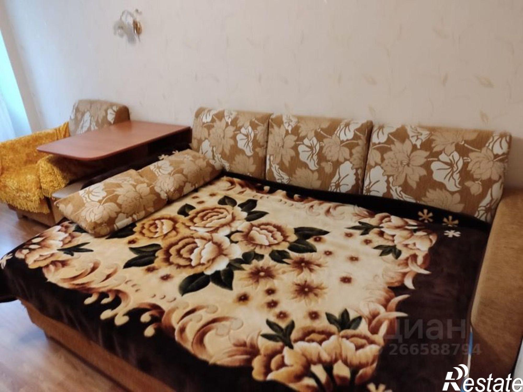 Сдать квартиру за 18 000 рублей на улица Поэта Майорова, 16