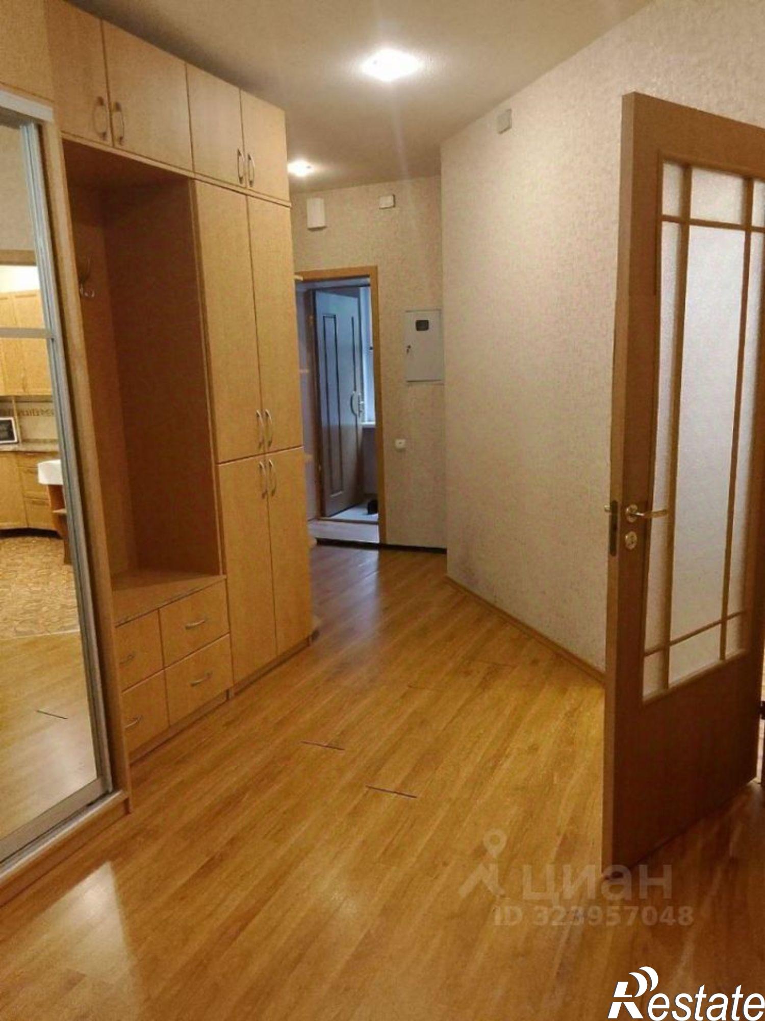 Сдать дачу, дом, коттедж за 25 000 рублей на 10-й Линейный пер, 33