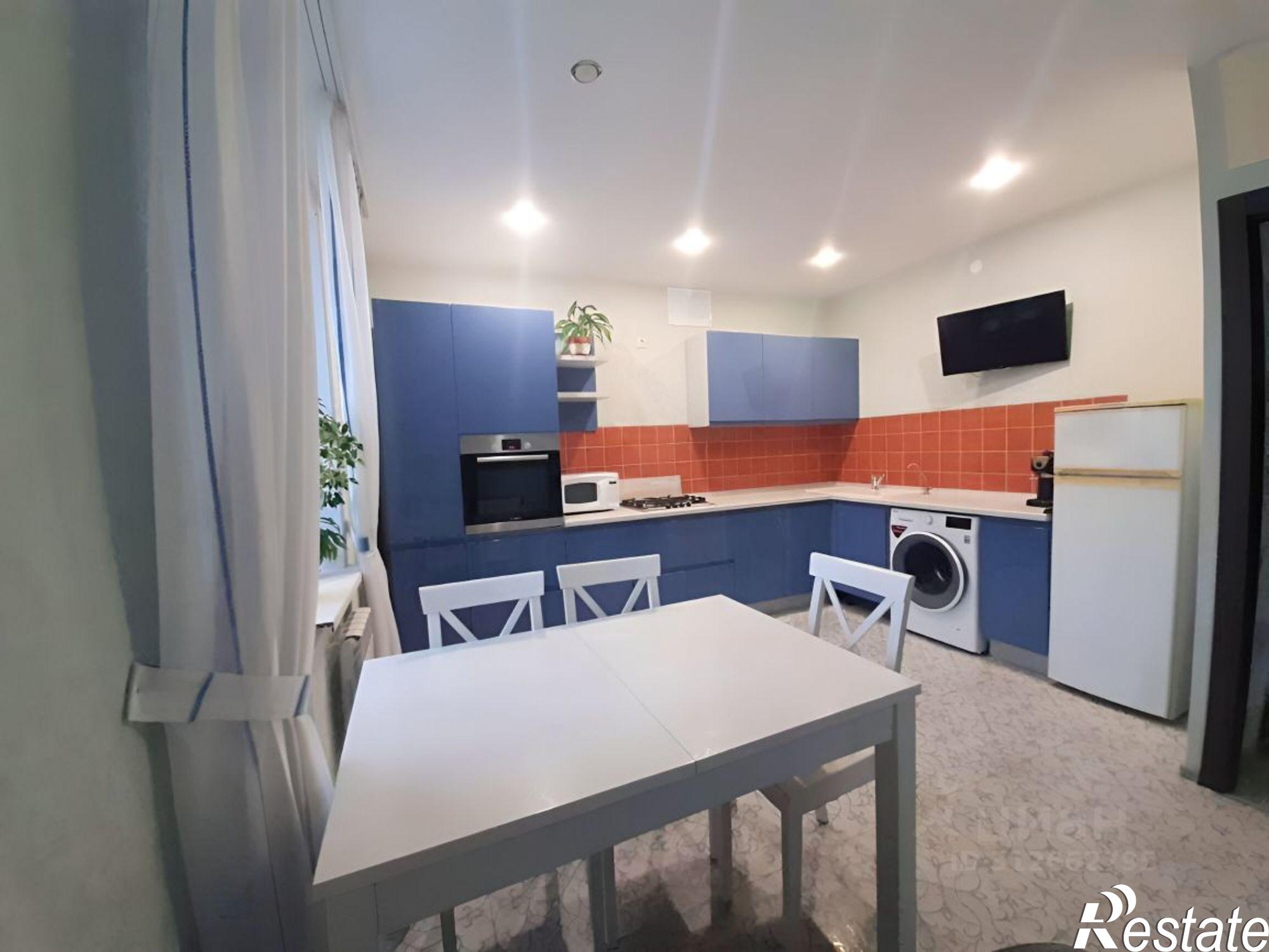 Купить квартиру за 9 000 000 рублей на Педагогический пер, 6