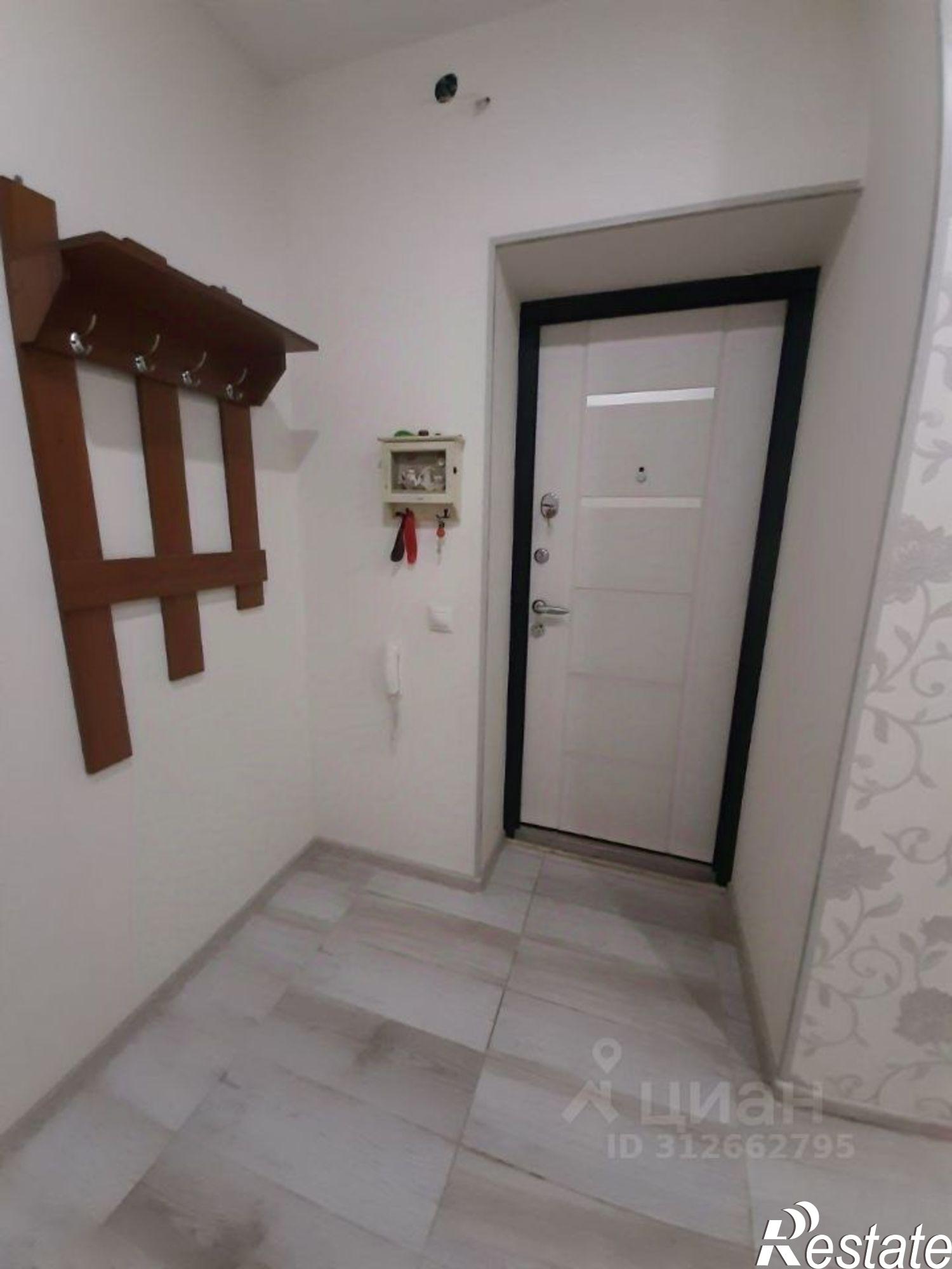 Купить квартиру за 9 000 000 рублей на Педагогический пер, 6