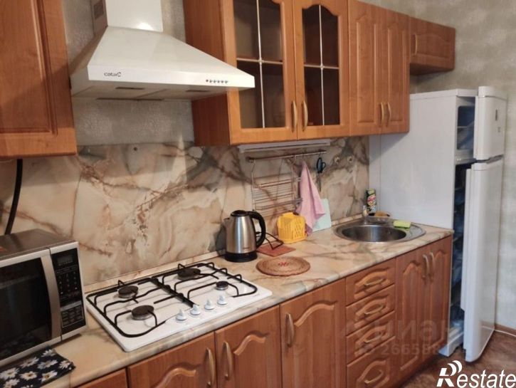 1-комн квартира улица Поэта Майорова, 16,  д. 16