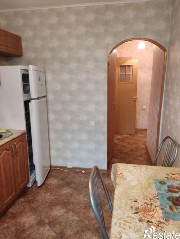 1-комн квартира улица Поэта Майорова, 16,  д. 16