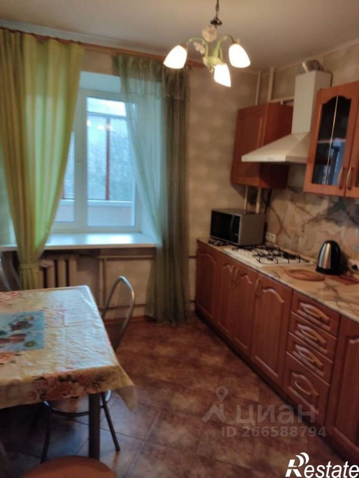 1-комн квартира улица Поэта Майорова, 16,  д. 16