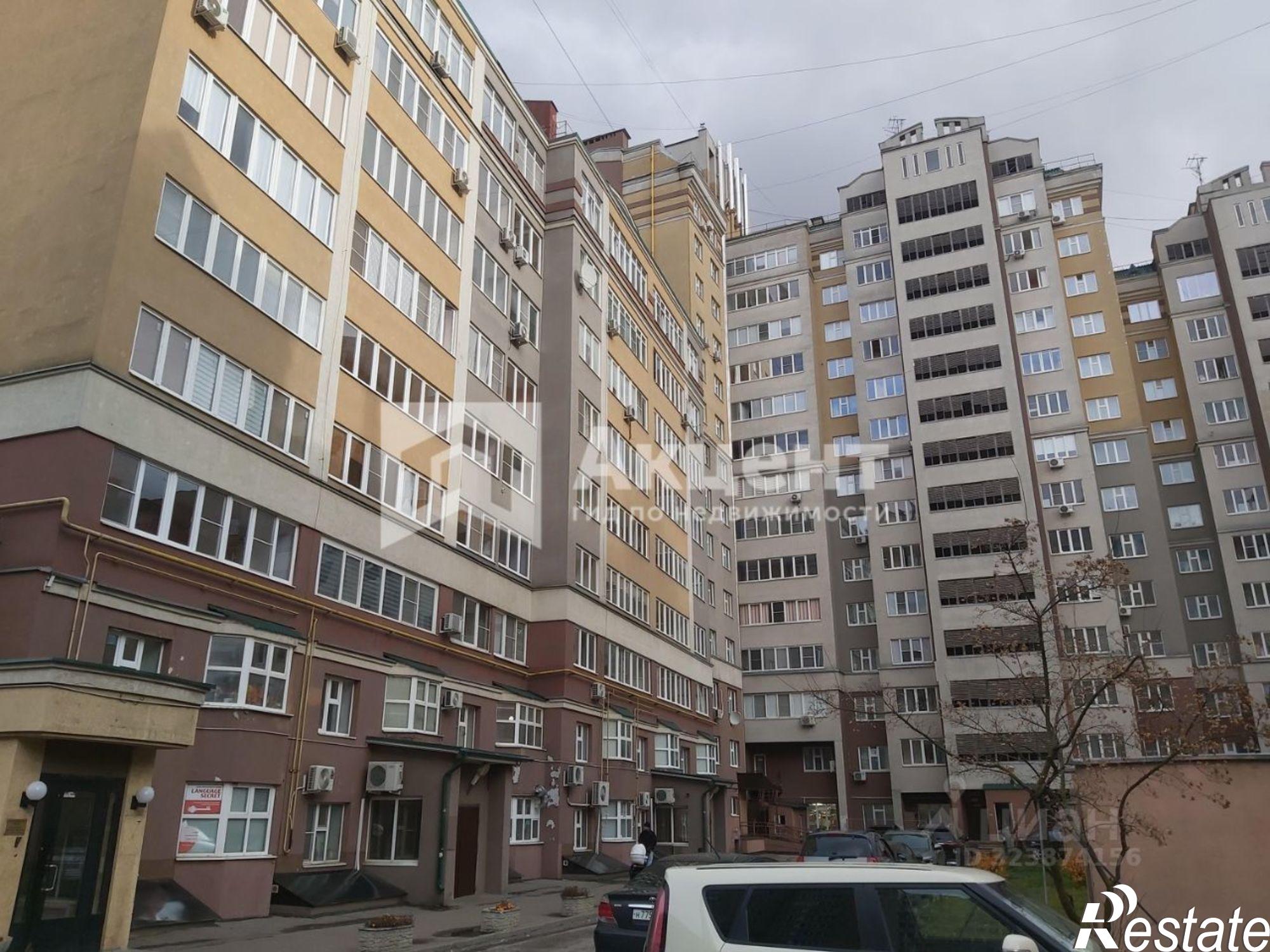 Сдать квартиру за 28 000 рублей на Велижская улица, 1