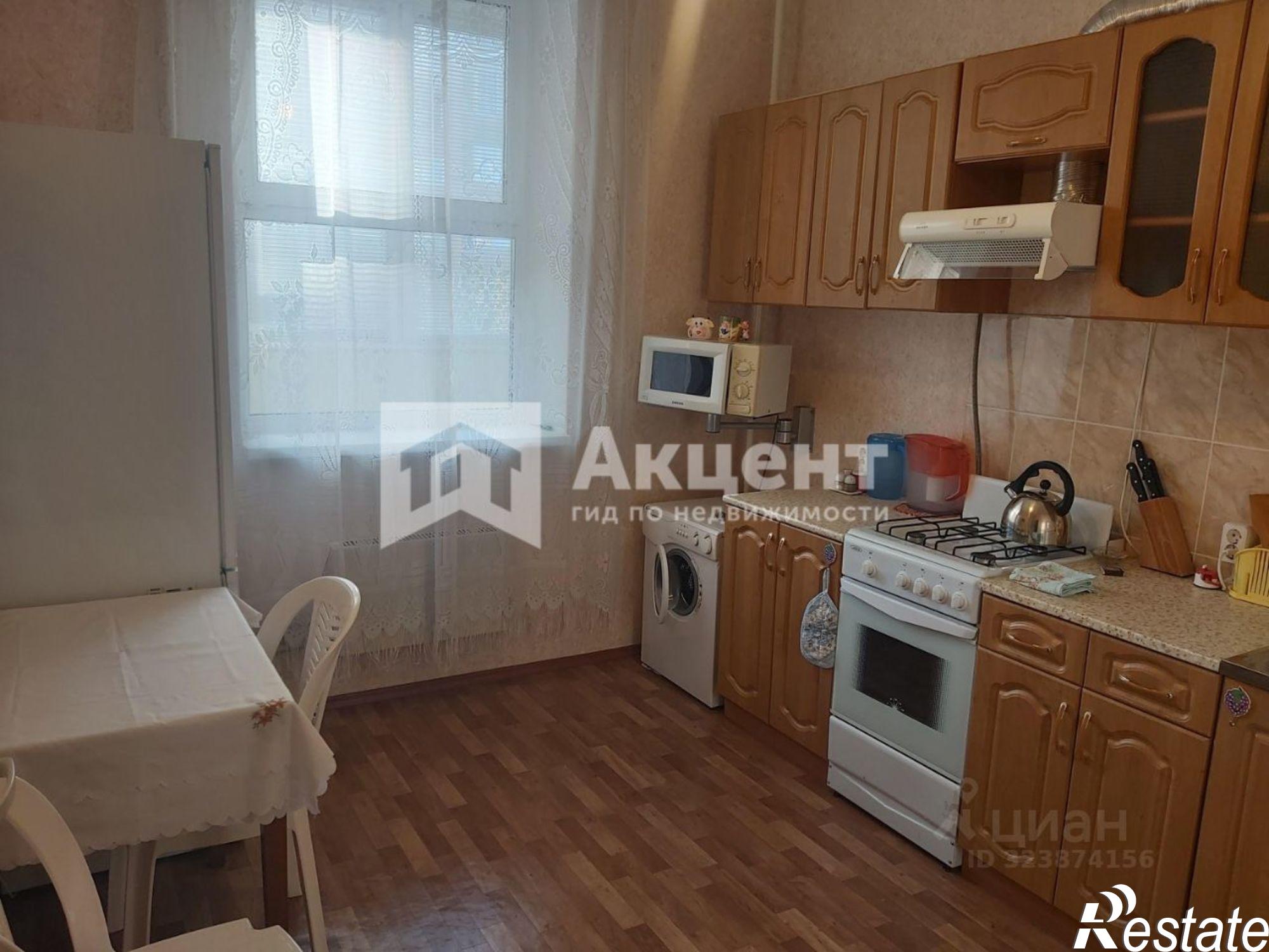 Сдать квартиру за 28 000 рублей на Велижская улица, 1