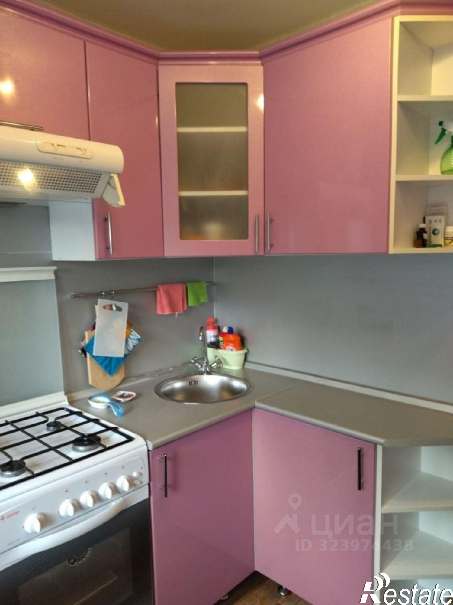 Сдать квартиру за 15 000 рублей на 30-й микрорайон, 14