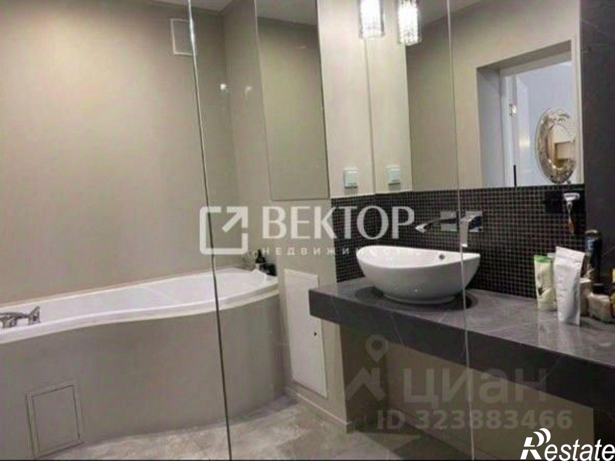 Купить квартиру за 12 500 000 рублей на улица Сакко, 39