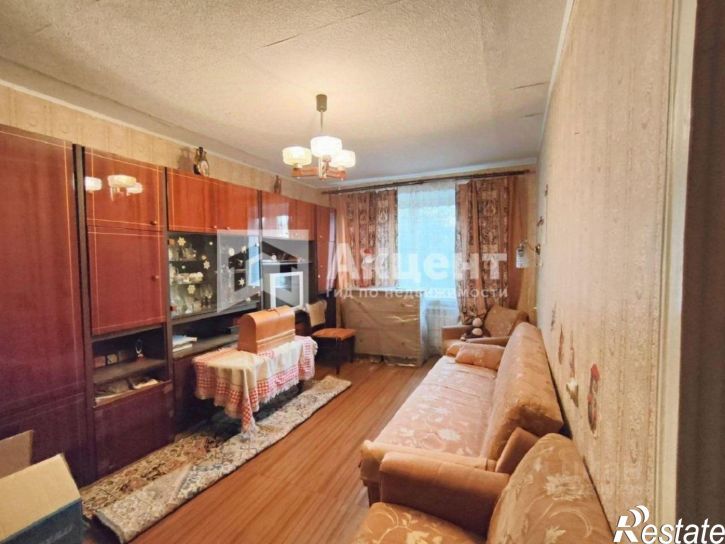 3-комн квартира улица Володарского, 43,  д. 43