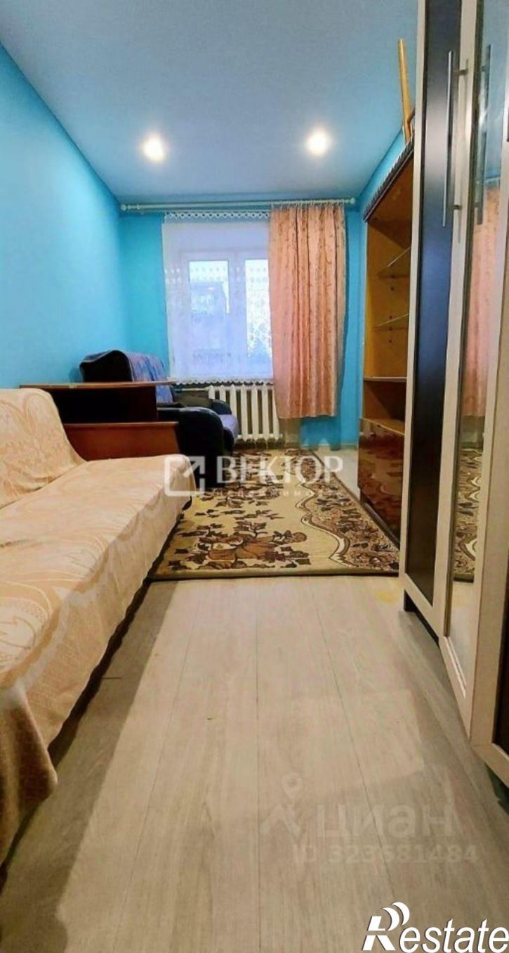 3-комн квартира ул Красных Зорь, 4,  д. 4