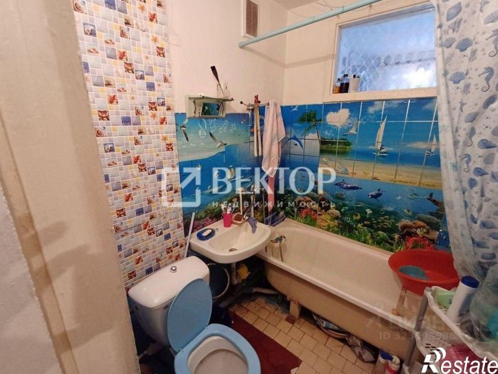 2-комн квартира улица 8 Марта, 23,  д. 23