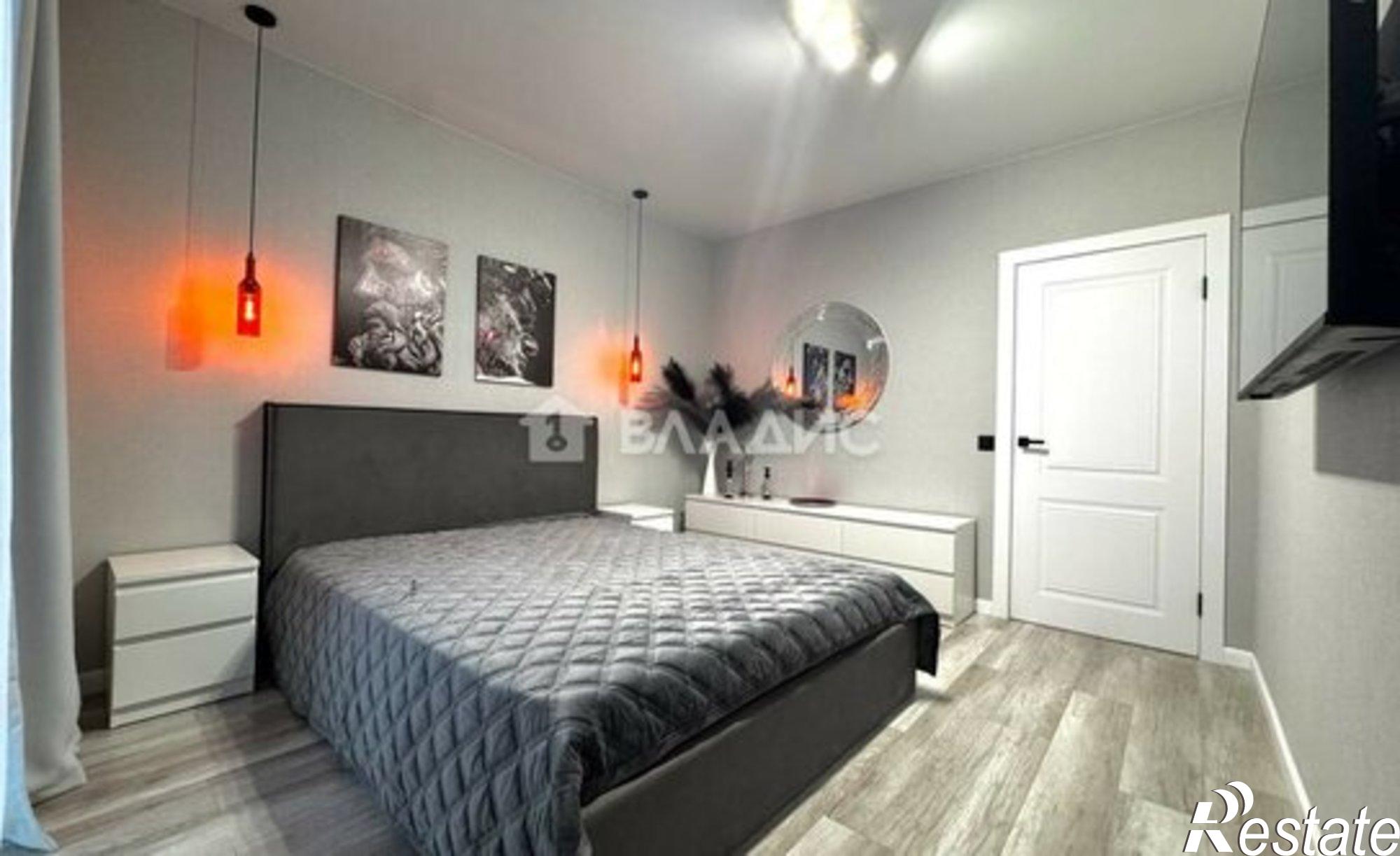 Купить квартиру за 8 300 000 рублей на ул Сарментовой, 9