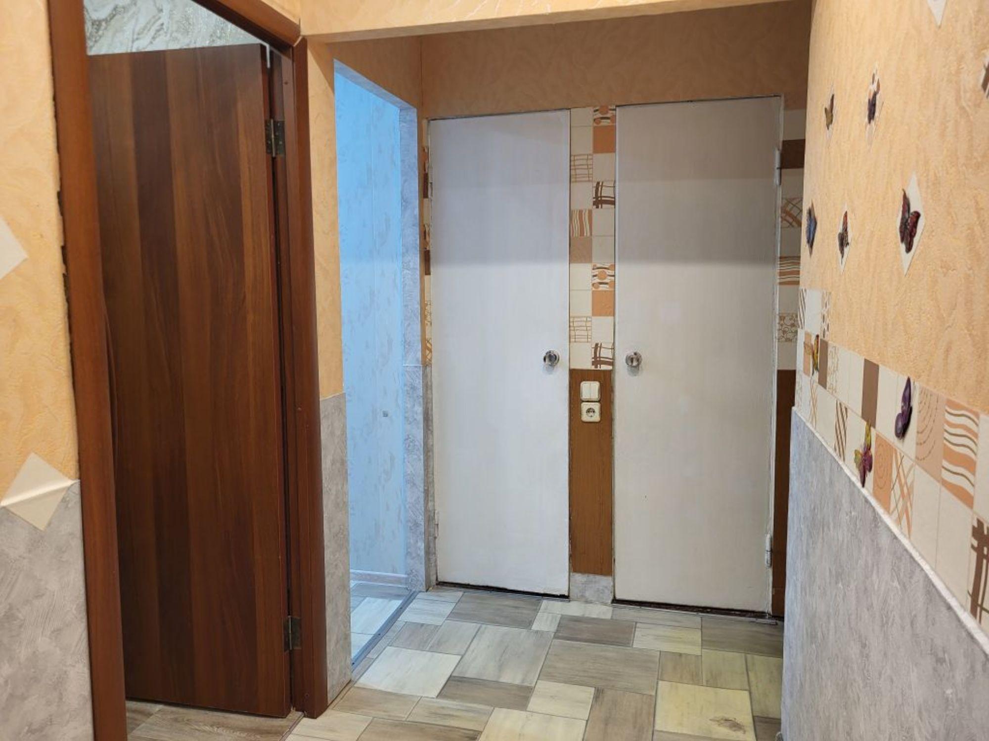 Купить квартиру за 3 370 000 рублей на Калинцева ул, 7