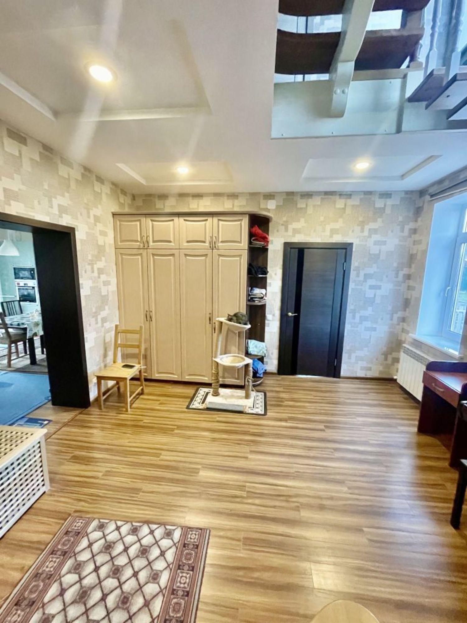 Купить дачу, дом, коттедж за 16 000 000 рублей на Беловой ул, 34