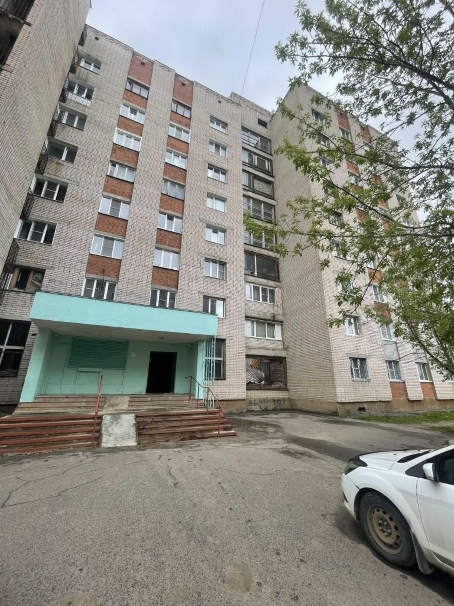 Купить комнату за 700 000 рублей на Профессиональная ул, 35