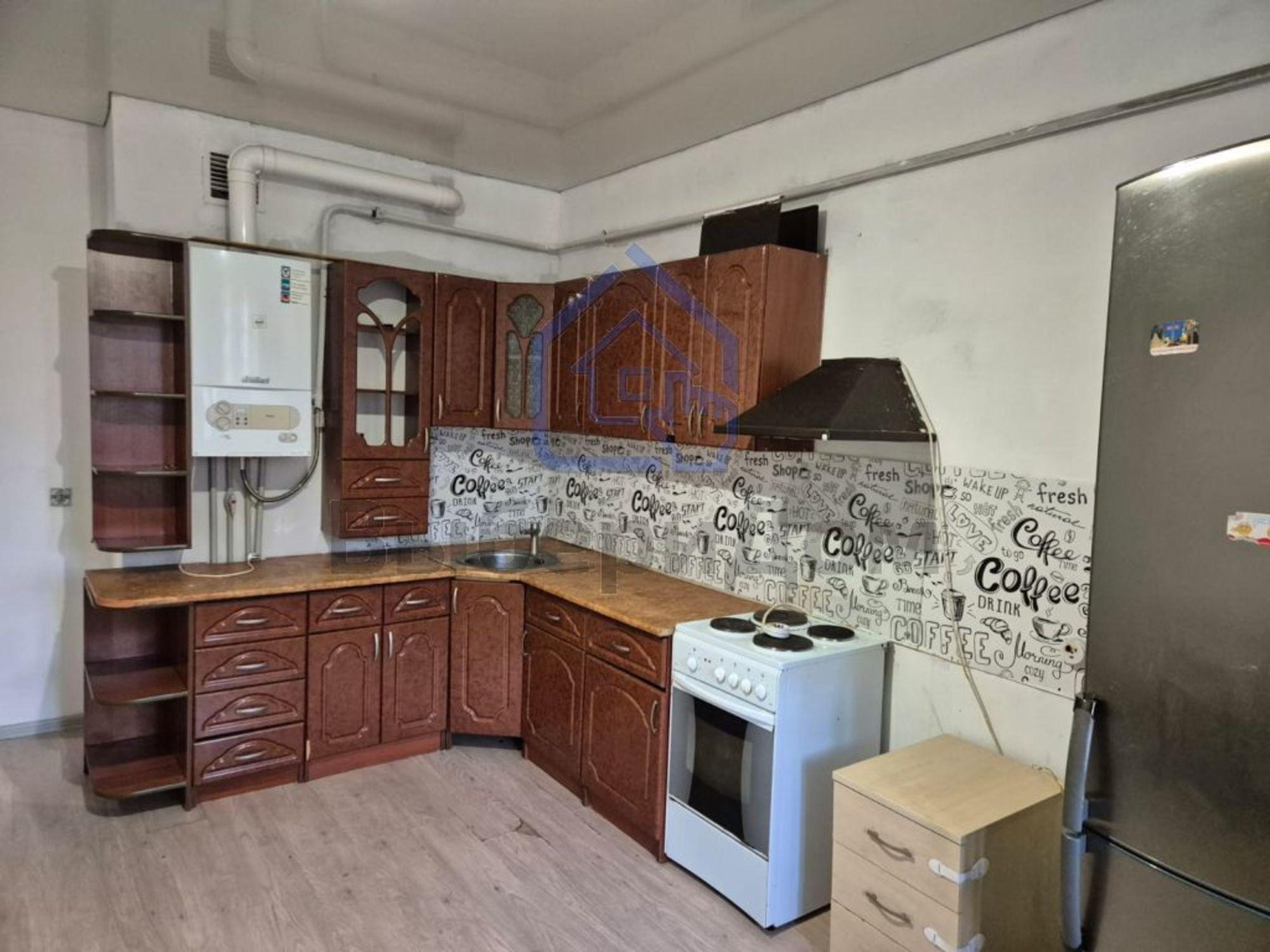 Сдать квартиру за 25 000 рублей на Колотилова ул, 38