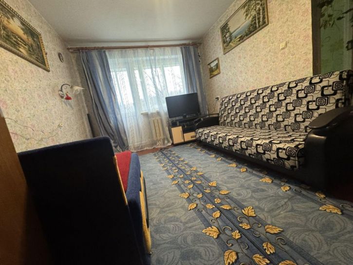 1-комн квартира Любимова ул, 10