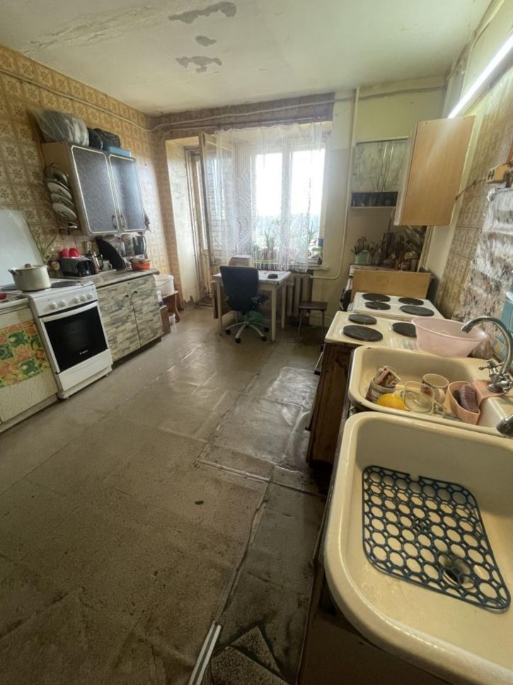 Комната Профессиональная ул, 35