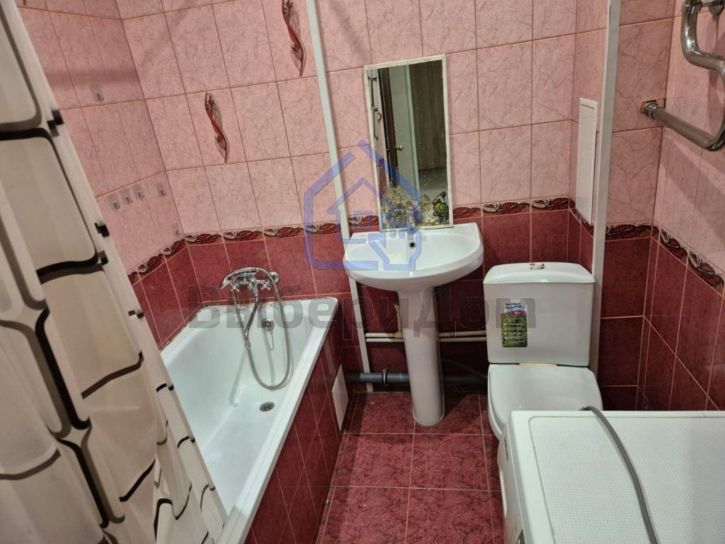 1-комн квартира Колотилова ул, 38