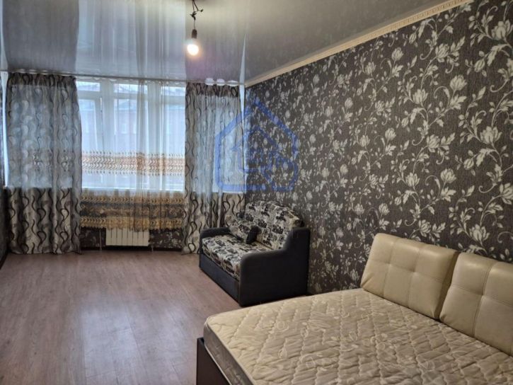 1-комн квартира Колотилова ул, 38