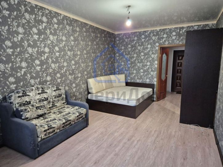 1-комн квартира Колотилова ул, 38