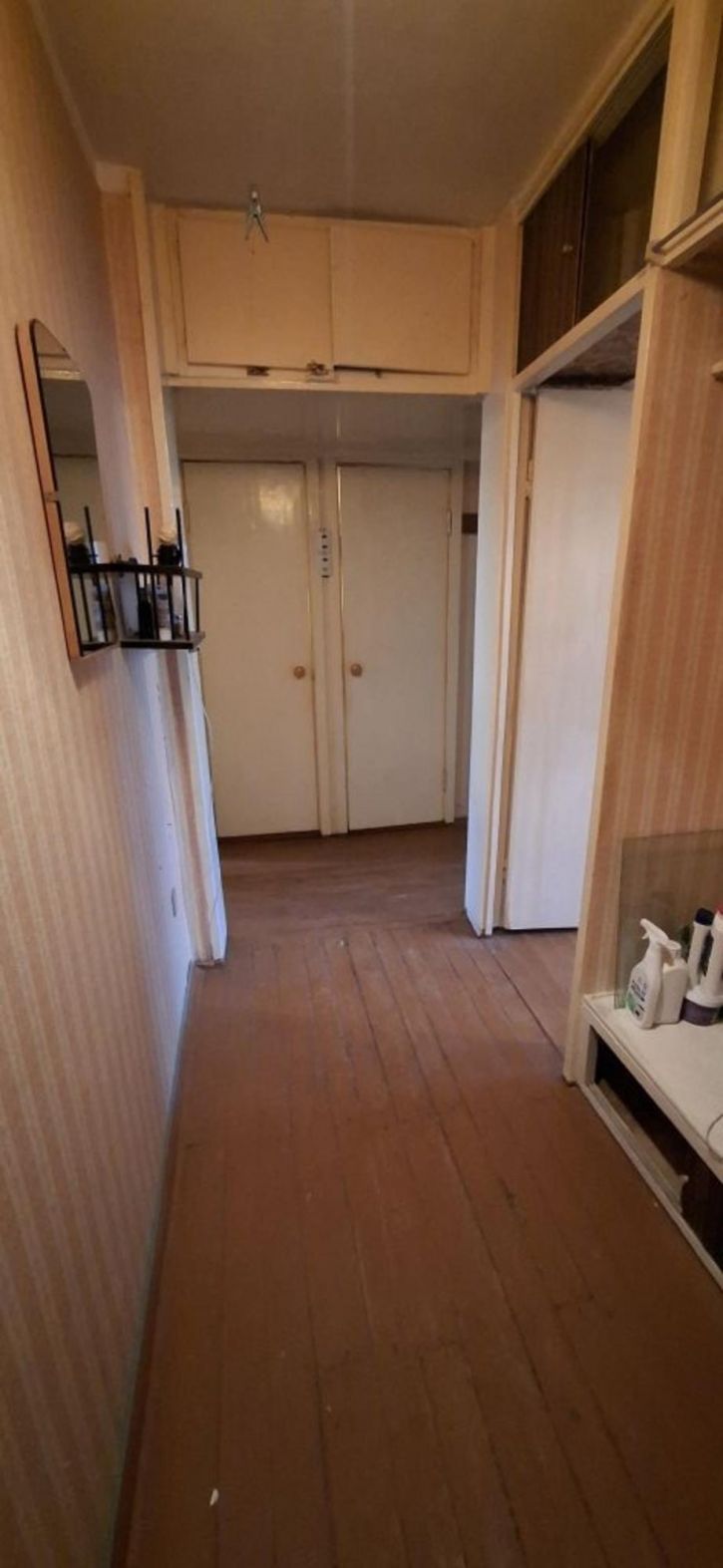 2-комн квартира Красных Зорь ул, 51