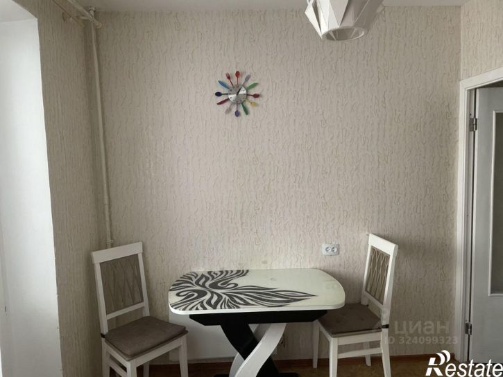 1-комн квартира микрорайон Рождественский, 4