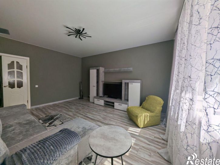 2-комн квартира улица Сакко, 37Б,  д. 37Б