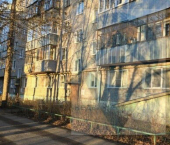 2-комн, 40кв м, этаж 1/5 2-й Спортивный переулок, 1