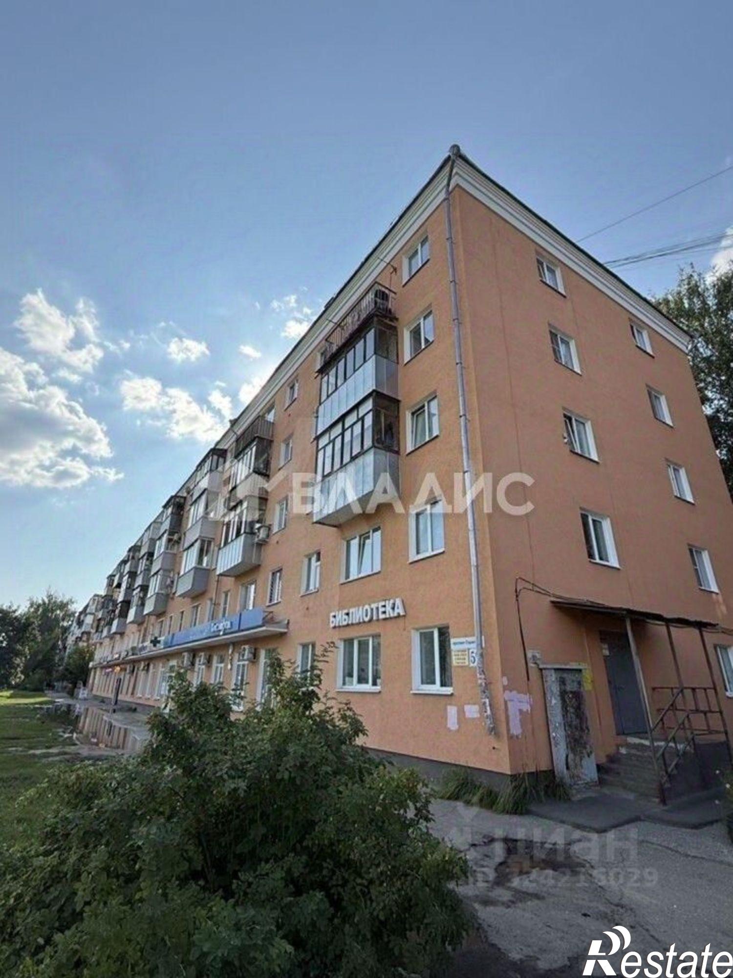 Купить квартиру за 3 300 000 рублей на пр-кт Строителей, 59