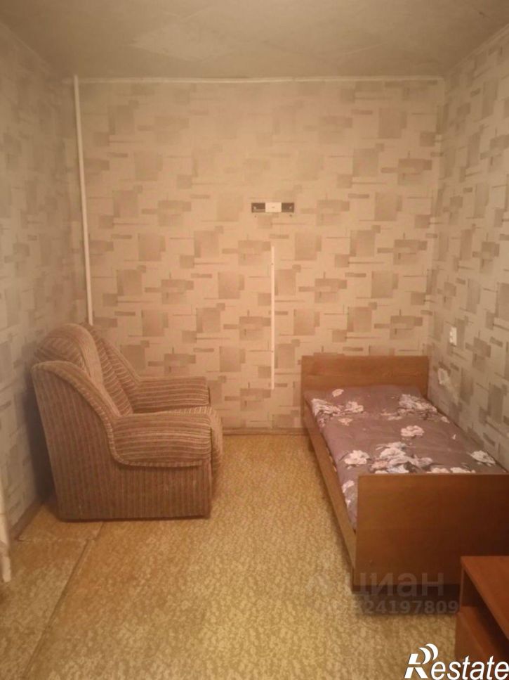 2-комн квартира улица Лётчика Захарова, 30,  д. 30