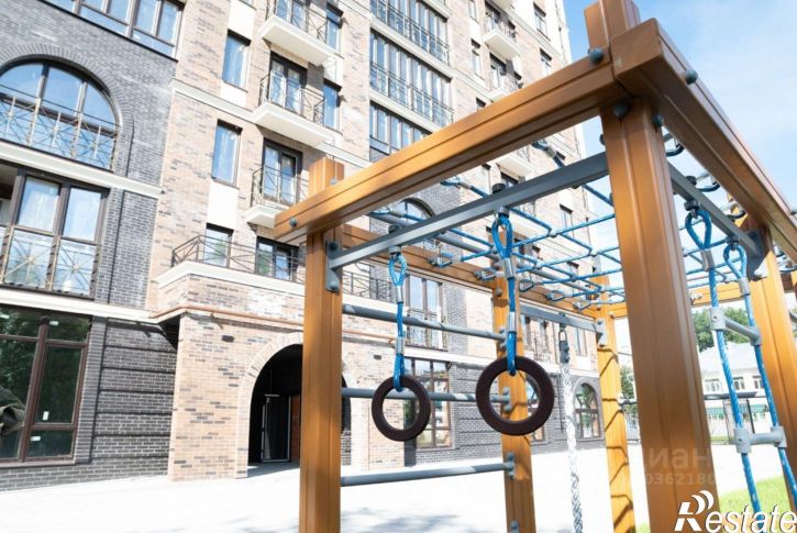 2-комн квартира в новом доме ул Андрианова, 18,  д. 18