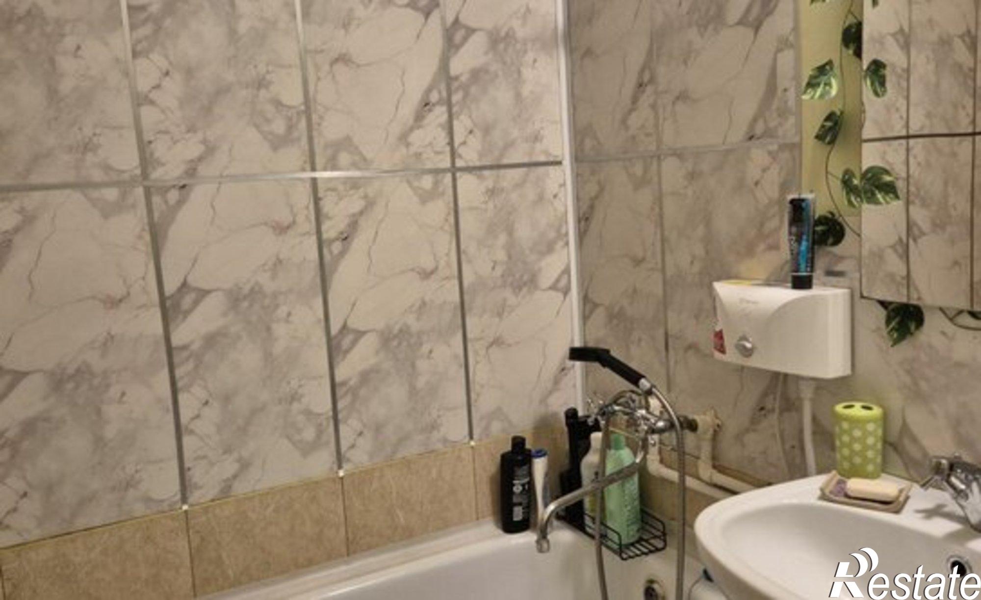 Купить квартиру за 4 999 000 рублей на ул Парижской Коммуны, 41