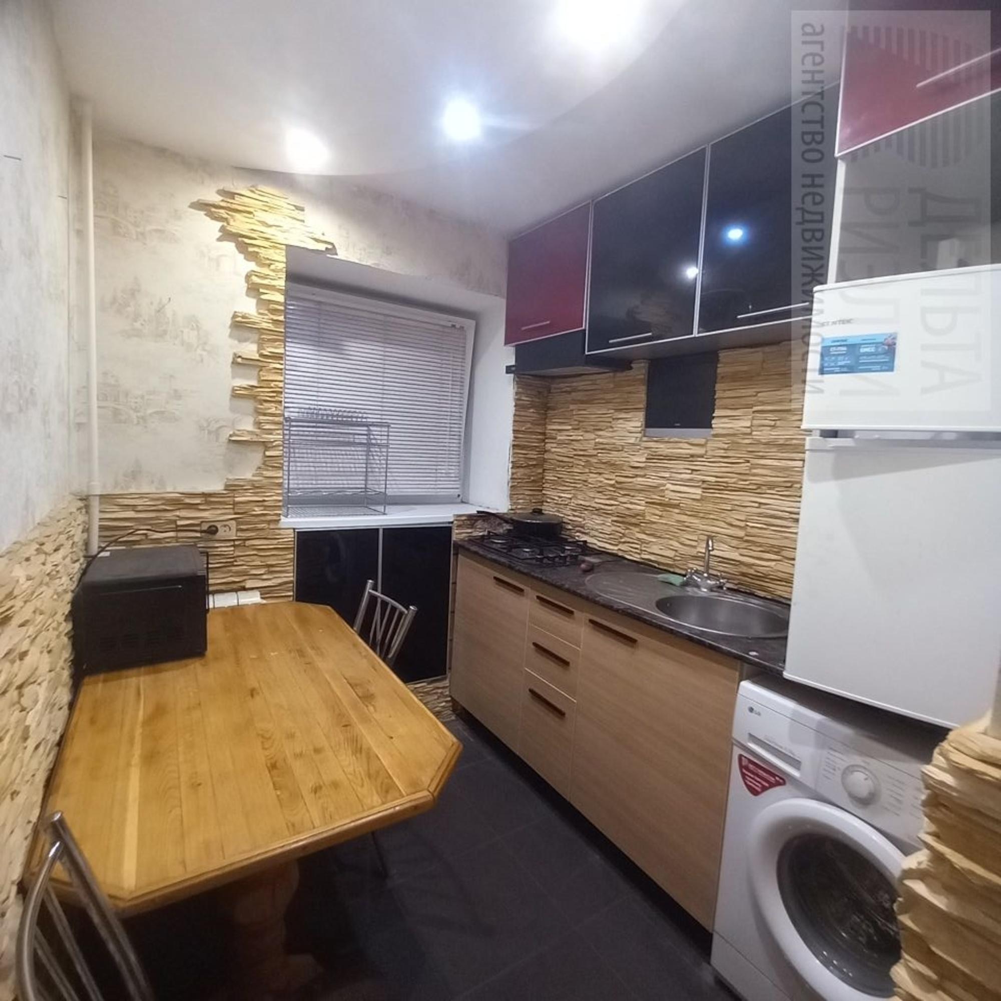 Купить квартиру за 2 700 000 рублей на Танкиста Белороссова ул, 24