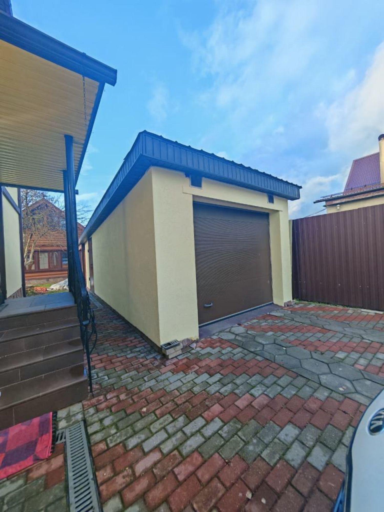 Купить дачу, дом, коттедж за 36 000 000 рублей на Павла Большевикова ул