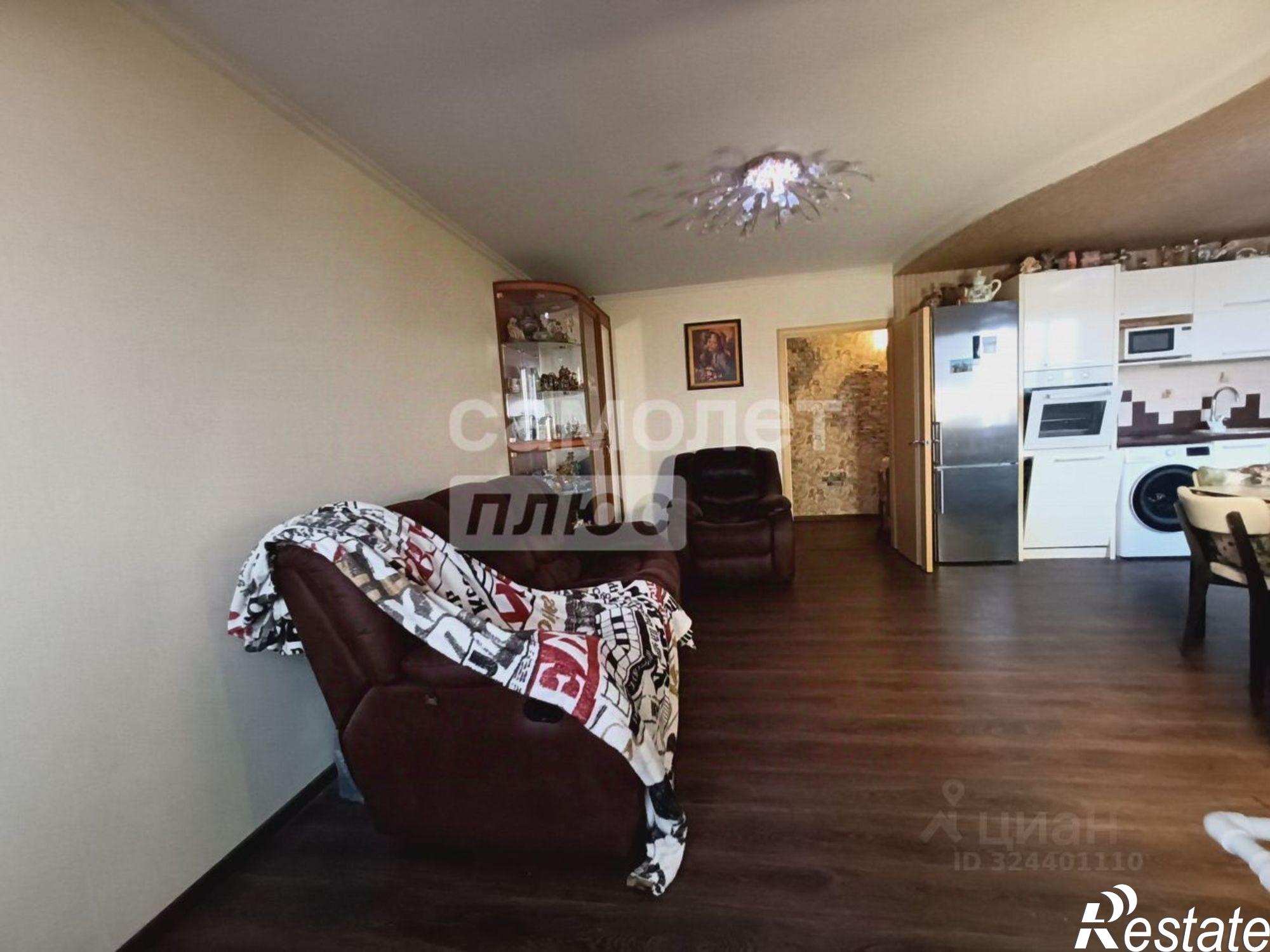 Купить квартиру за 10 000 000 рублей на улица Поэта Майорова, 16