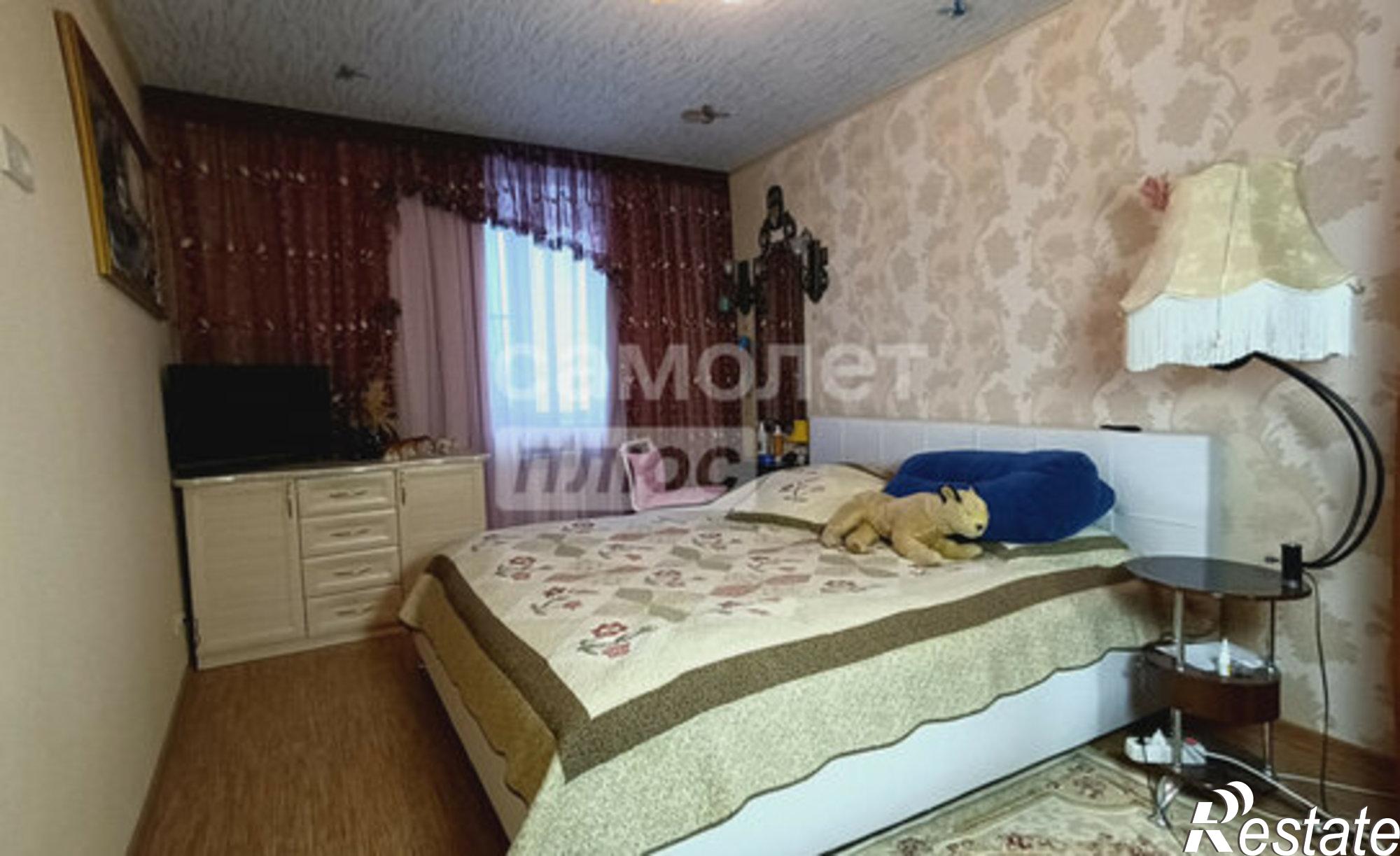 Купить квартиру за 10 000 000 рублей на улица Поэта Майорова, 16