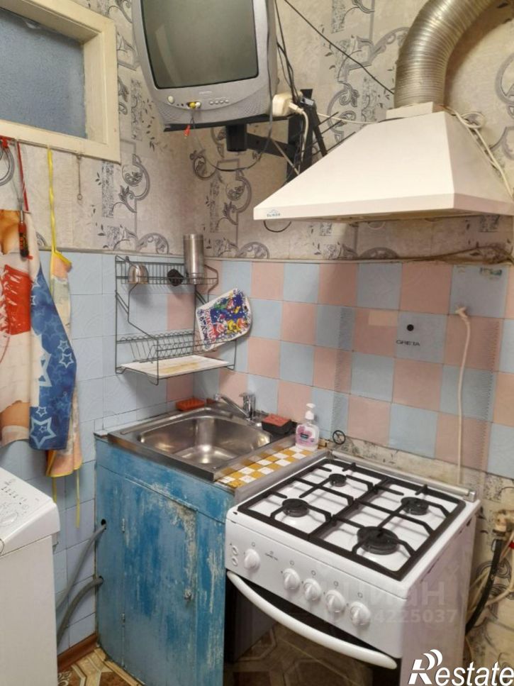 2-комн квартира Пограничный пер, 80,  д. 80