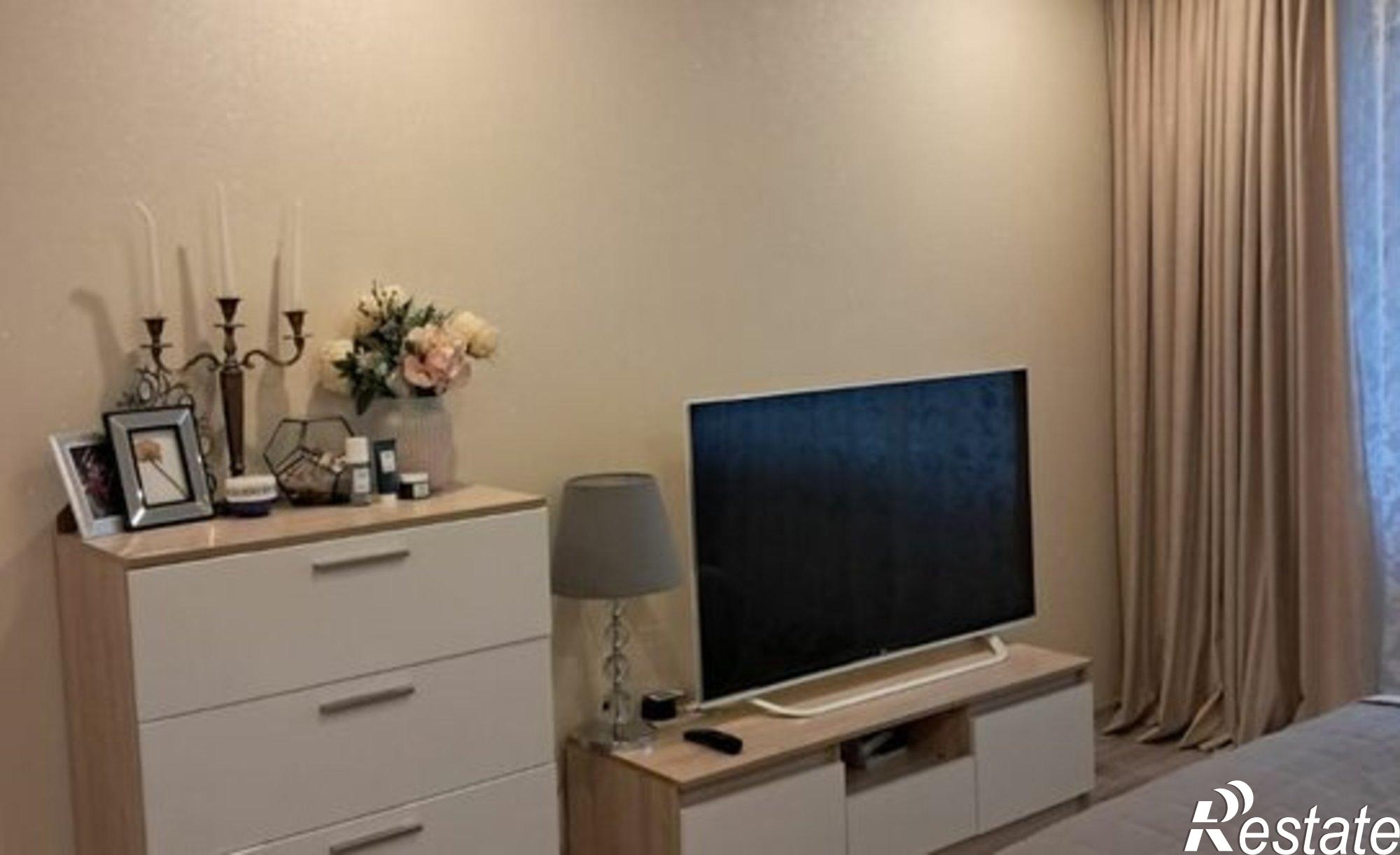 Купить квартиру за 5 800 000 рублей на ул Велижская, 12