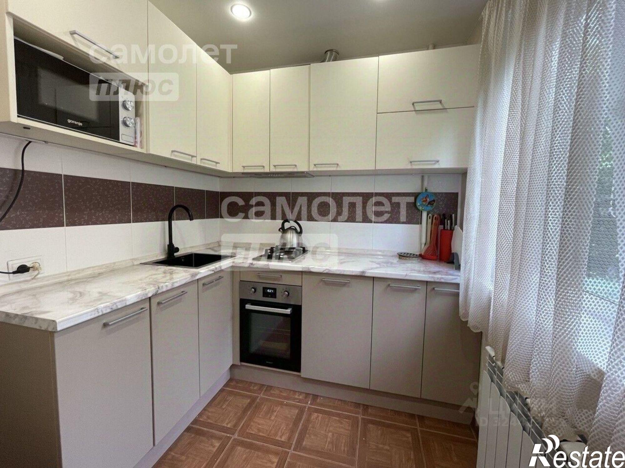 Купить квартиру за 4 500 000 рублей на проспект Строителей, 102