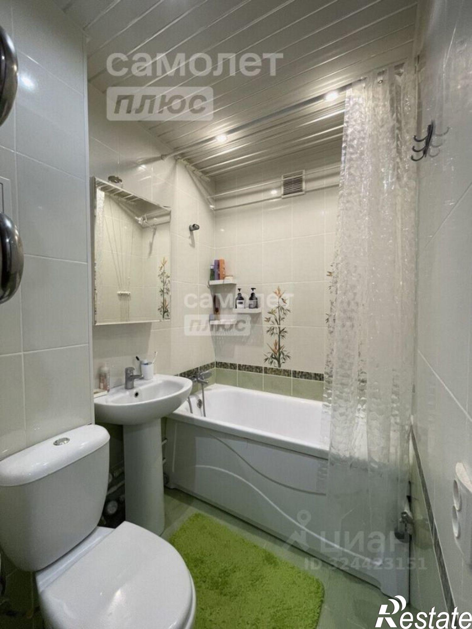 Купить квартиру за 4 500 000 рублей на проспект Строителей, 102